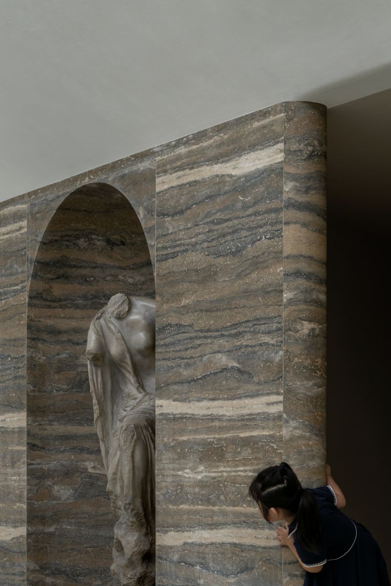 Cettiga Lighting Design Center II