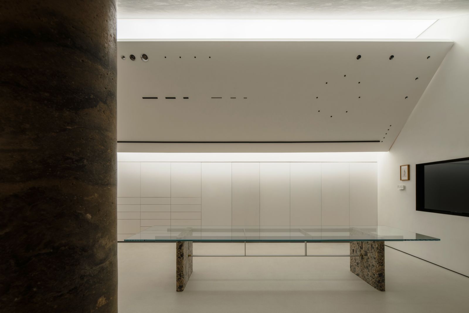 Cettiga Lighting Design Center II